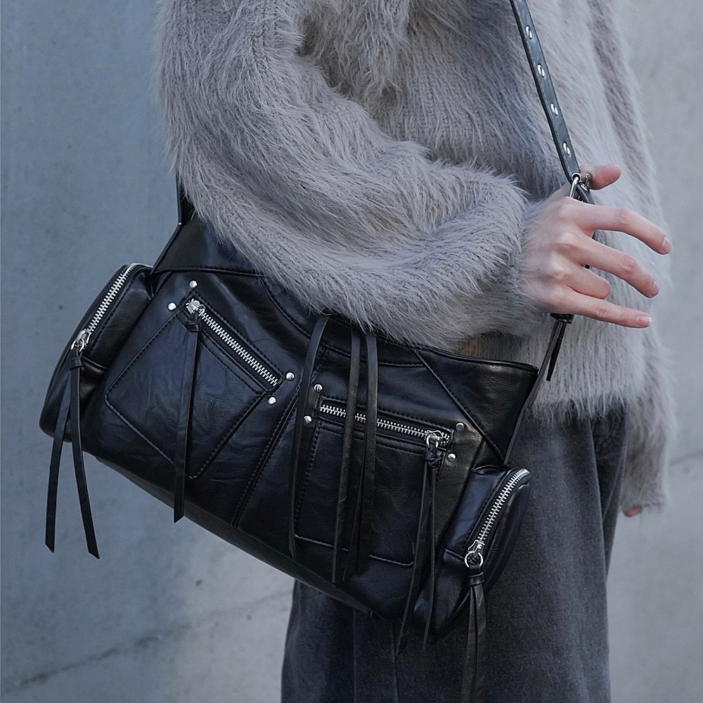 Renameシルバーマルチファスナーデザイン ショルダーバッグ ショルダーバッグ バッグ ワンショルダー レディース メンズ 2way 通勤  肩掛け 斜めがけバッグ 大人 通学 大容量 大きめ 通勤トート ポケット多い トレンドバッグ メッセンジャーバッグ マルチジップバッグ Y2Kバッグ