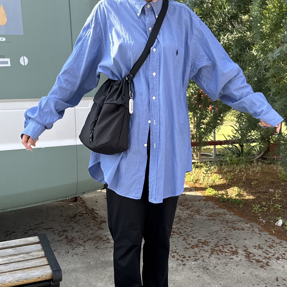 Rename カラビナ付き パラコード巾着 ナイロンショルダーバッグ ショルダーバッグ 巾着バッグ メンズ レディース 軽量 斜めがけ ミニショルダーバッグ パラコード 黒 カジュアル 巾着ショルダーバッグ ナイロン 軽量ドローストリングバッグ ユニセックス サブバッグ 高見え ボディバッグ