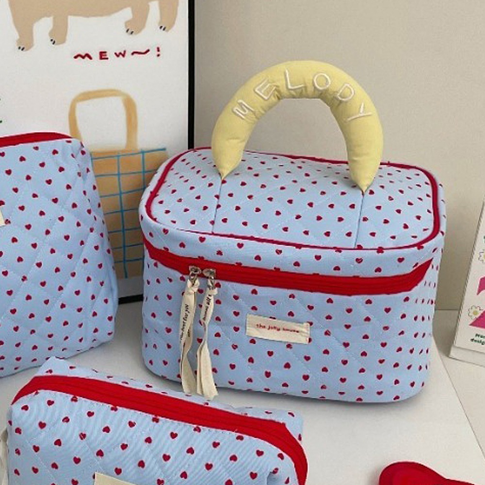 ハート キルティング マルチ メイクポーチ