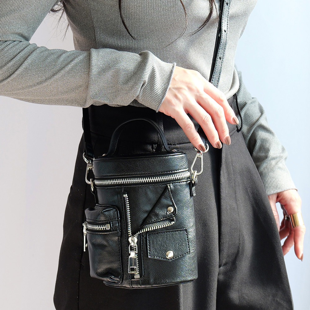 【20％OFFクーポン／最大35％OFF】DEVICE ライダース バニティ ショルダーバッグ 