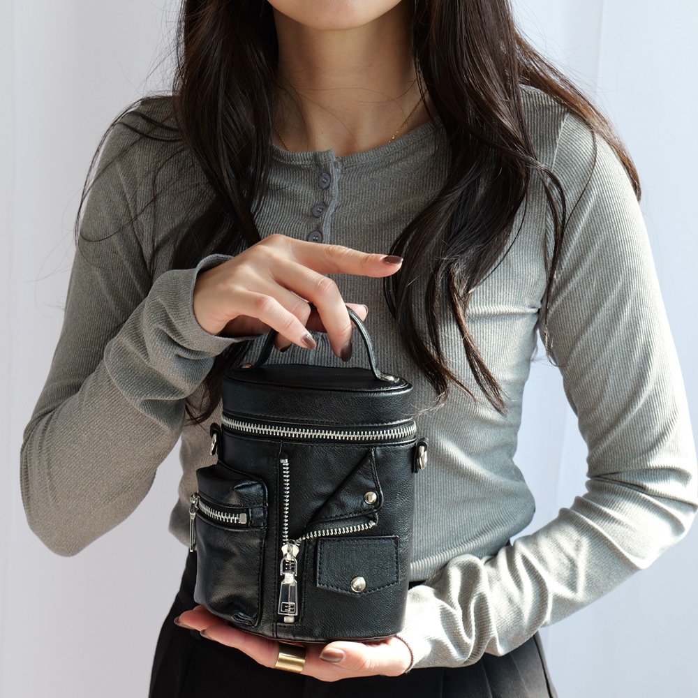 【20％OFFクーポン／最大35％OFF】DEVICE ライダース バニティ ショルダーバッグ 