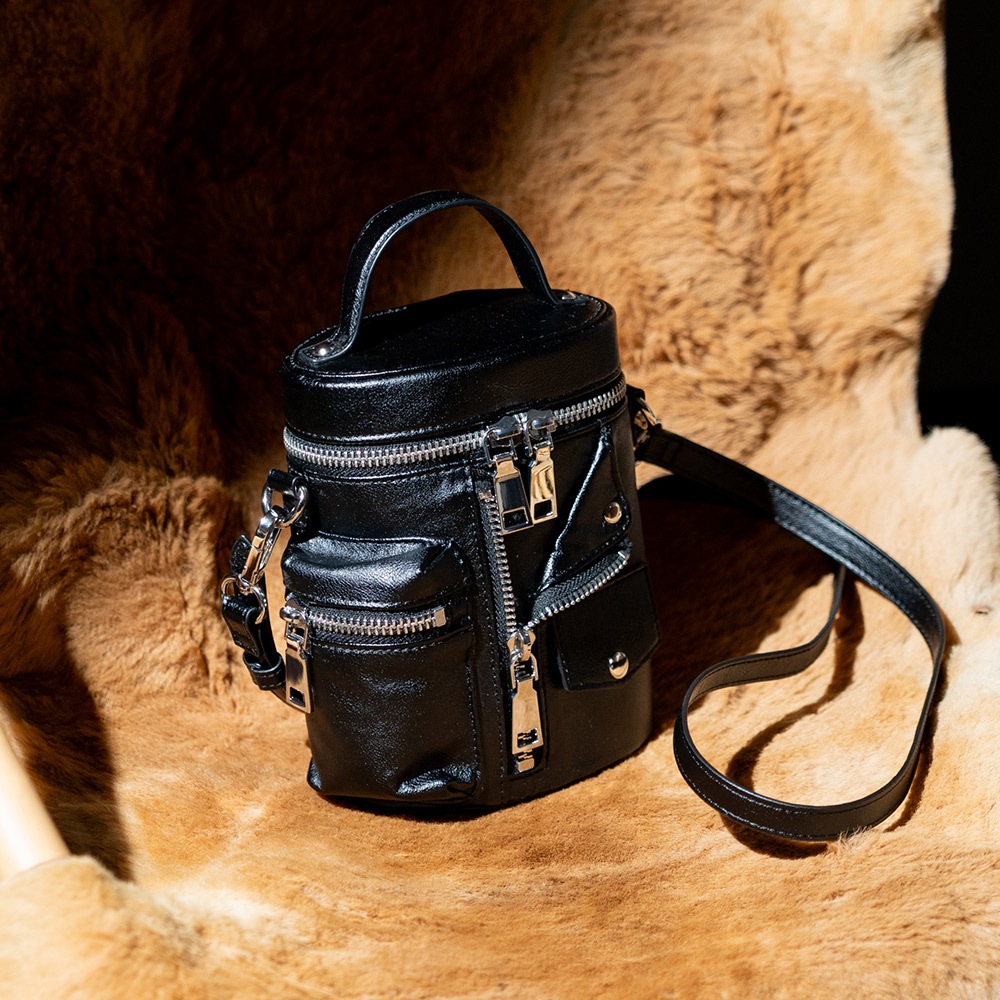 【20％OFFクーポン／最大35％OFF】DEVICE ライダース バニティ ショルダーバッグ 