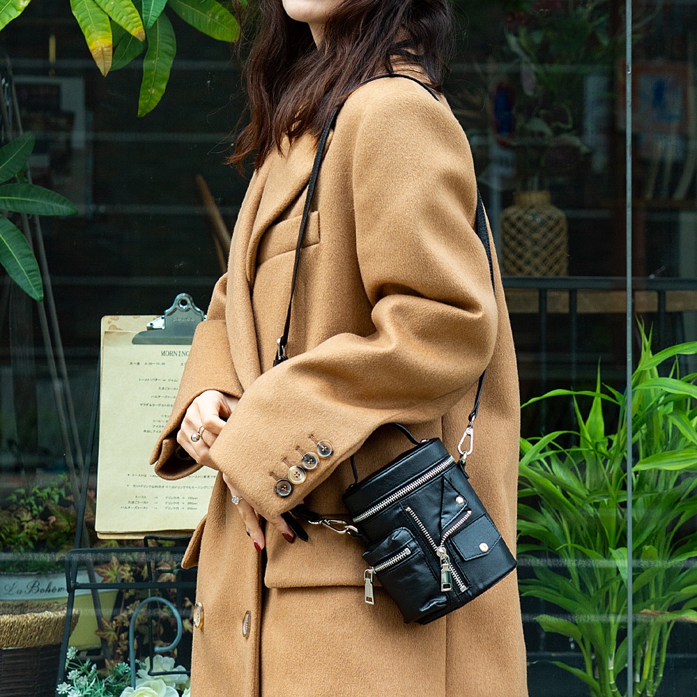 【20％OFFクーポン／最大35％OFF】DEVICE ライダース バニティ ショルダーバッグ 