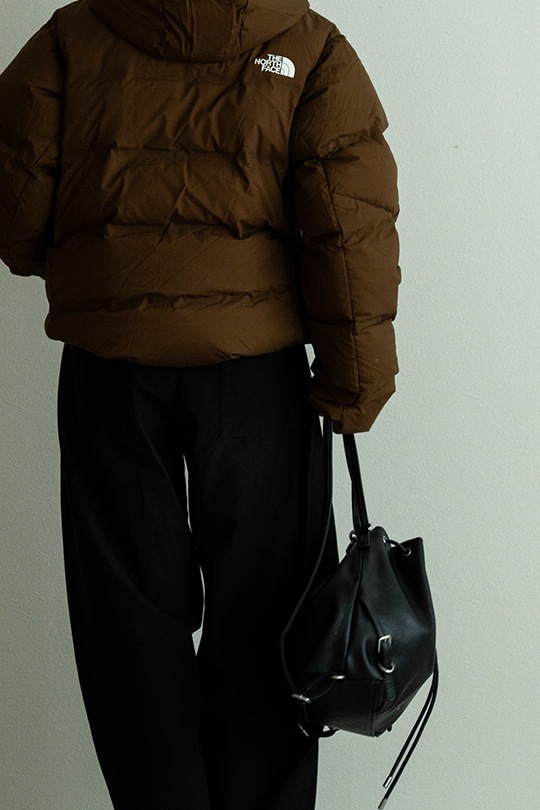 【2/2正午販売～】★先行受注特典50％OFF★3way ドローストリングバッグ 巾着 バッグ リュック ショルダーバッグ ハンドバッグ レディース 大人 レザー 調 大容量 2way 巾着バッグ バックパック 肩掛け 通勤 通学 お出かけ 旅行 おしゃれ かわいい きれいめ モード カジュアル ヴィンテージ風 チャーム付き