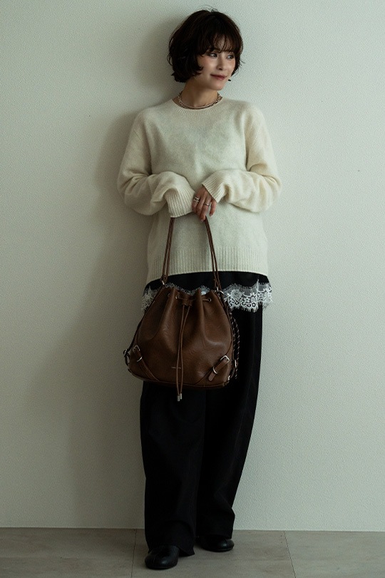 【2/2正午販売～】★先行受注特典50％OFF★3way ドローストリングバッグ 巾着 バッグ リュック ショルダーバッグ ハンドバッグ レディース 大人 レザー 調 大容量 2way 巾着バッグ バックパック 肩掛け 通勤 通学 お出かけ 旅行 おしゃれ かわいい きれいめ モード カジュアル ヴィンテージ風 チャーム付き