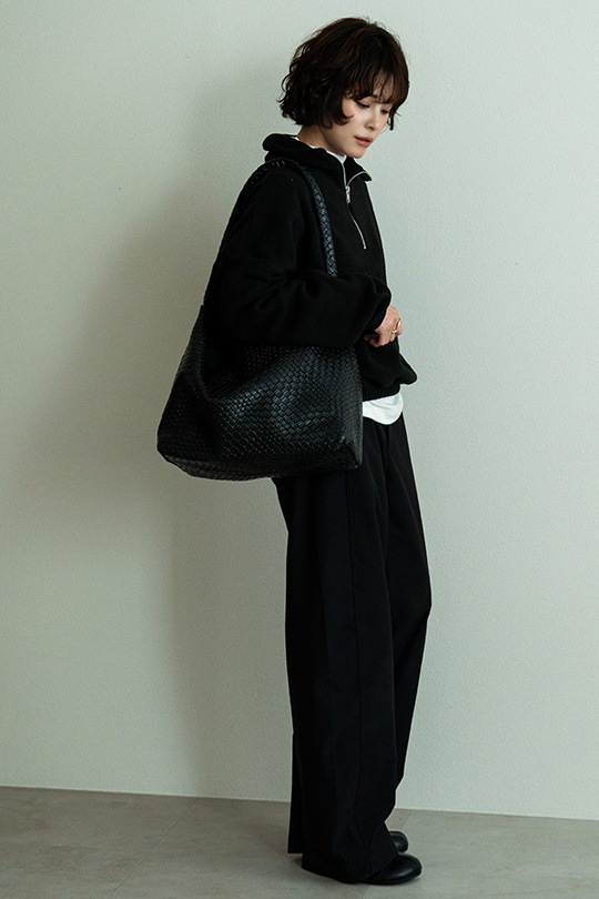 【3/2正午販売～】★先行受注特典52％OFF★編み込み風 ソフト トートバッグ イントレチャート バッグ レディース ホーボーバッグ 編み込み ワンショルダーバッグ ブラック 黒 A4 大容量 軽量 メッシュバッグ 肩掛け 通勤 通学 トートバッグ トートバッグ おしゃれ かわいい