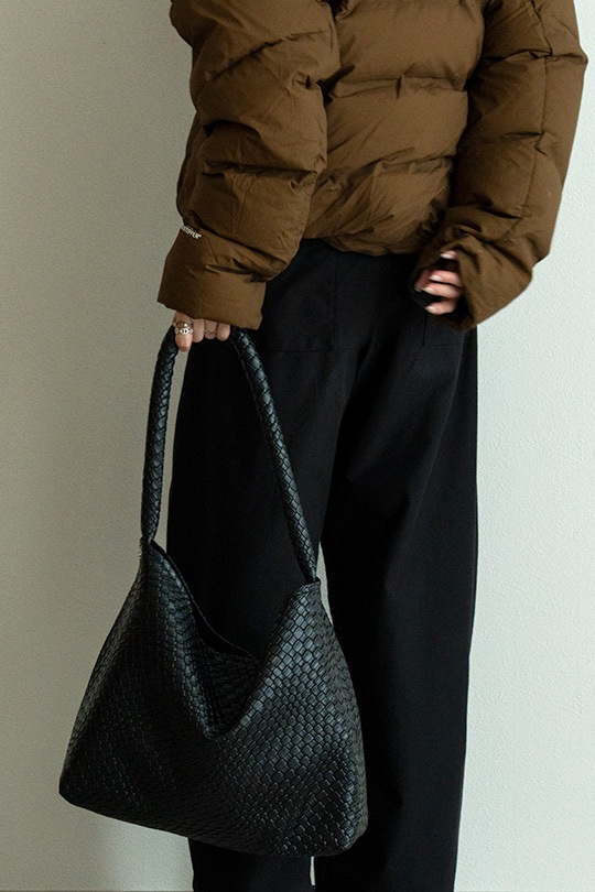 【3/2正午販売～】★先行受注特典52％OFF★編み込み風 ソフト トートバッグ イントレチャート バッグ レディース ホーボーバッグ 編み込み ワンショルダーバッグ ブラック 黒 A4 大容量 軽量 メッシュバッグ 肩掛け 通勤 通学 トートバッグ トートバッグ おしゃれ かわいい