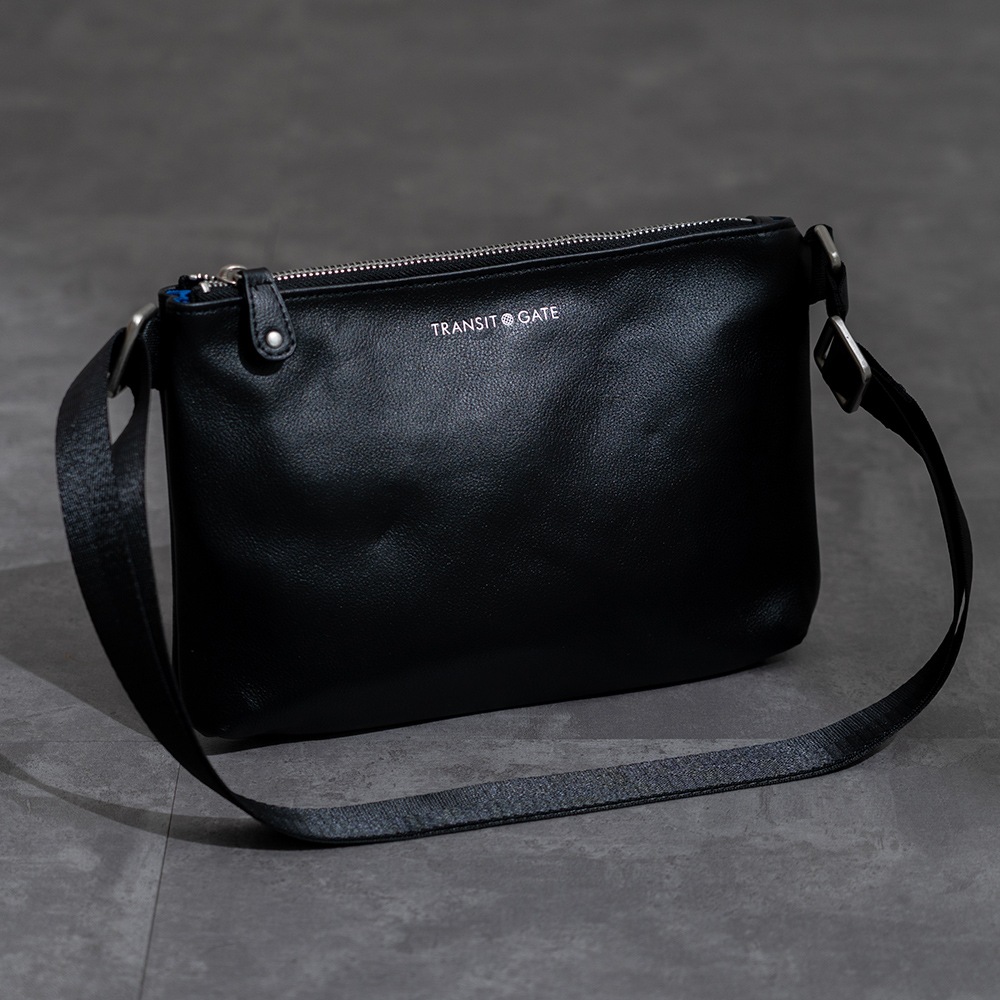 Cross charm official store | 《期間限定25％off セール》サコッシュ