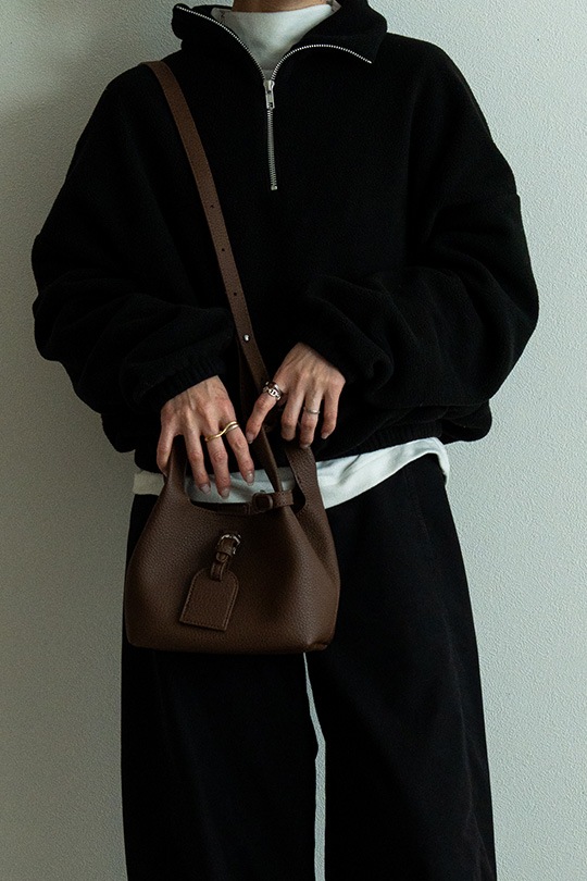 【3/2正午販売～】★先行受注特典55％OFF★ソフトスクエア 2WAY ミニ ハンドバッグ(ポーチ付き) 2WAY キューブバッグ ショルダーバッグ ポーチ付き レディース ハンドバッグ バケツバッグ 斜めがけ 肩掛け フェイクレザー シボ加工 大容量 軽量 鞄 通勤 通学 フォーマル カジュアル