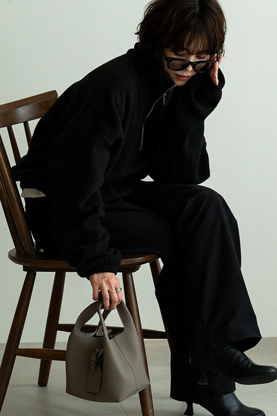 【3/2正午販売～】★先行受注特典55％OFF★ソフトスクエア 2WAY ミニ ハンドバッグ(ポーチ付き) 2WAY キューブバッグ ショルダーバッグ ポーチ付き レディース ハンドバッグ バケツバッグ 斜めがけ 肩掛け フェイクレザー シボ加工 大容量 軽量 鞄 通勤 通学 フォーマル カジュアル