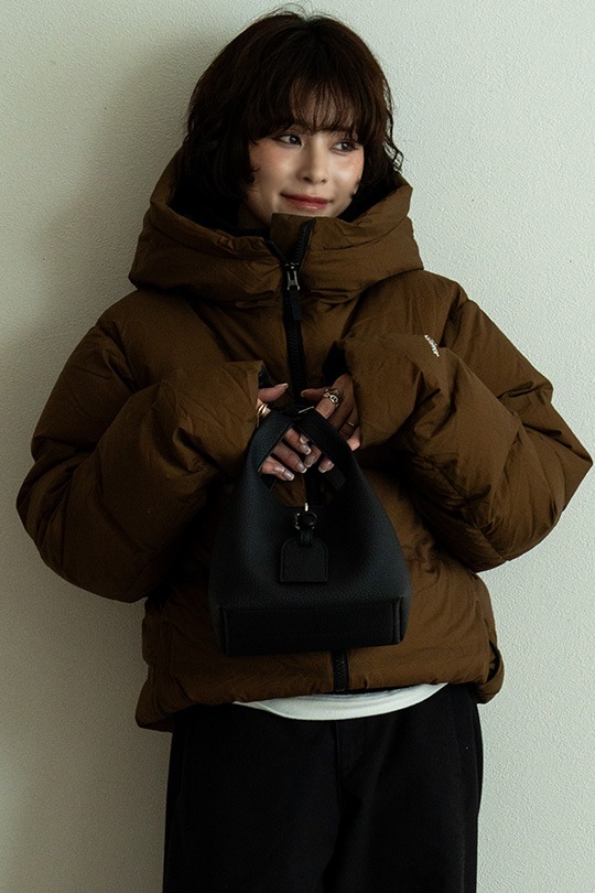 【3/2正午販売～】★先行受注特典55％OFF★ソフトスクエア 2WAY ミニ ハンドバッグ(ポーチ付き) 2WAY キューブバッグ ショルダーバッグ ポーチ付き レディース ハンドバッグ バケツバッグ 斜めがけ 肩掛け フェイクレザー シボ加工 大容量 軽量 鞄 通勤 通学 フォーマル カジュアル