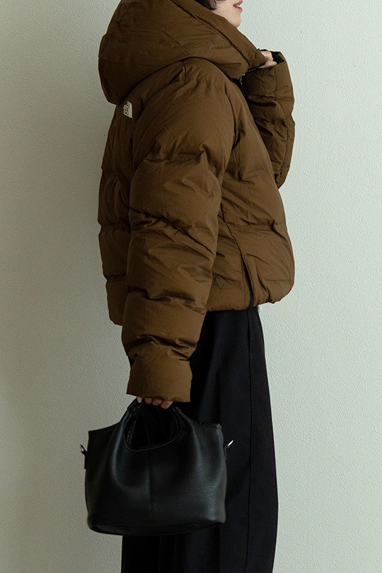 【2/2正午販売～】★先行受注特典50％OFF★ラウンドハンドル 2WAY ミニトートバッグ(ポーチ付き) トートバッグ おしゃれ かわいい モード エッジィ スターチャーム付 高見え レザー調