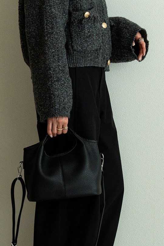 【2/2正午販売～】★先行受注特典50％OFF★ラウンドハンドル 2WAY ミニトートバッグ(ポーチ付き) トートバッグ おしゃれ かわいい モード エッジィ スターチャーム付 高見え レザー調