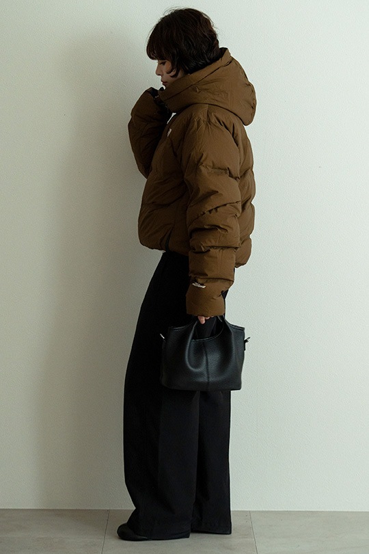 【2/2正午販売～】★先行受注特典50％OFF★ラウンドハンドル 2WAY ミニトートバッグ(ポーチ付き) トートバッグ おしゃれ かわいい モード エッジィ スターチャーム付 高見え レザー調