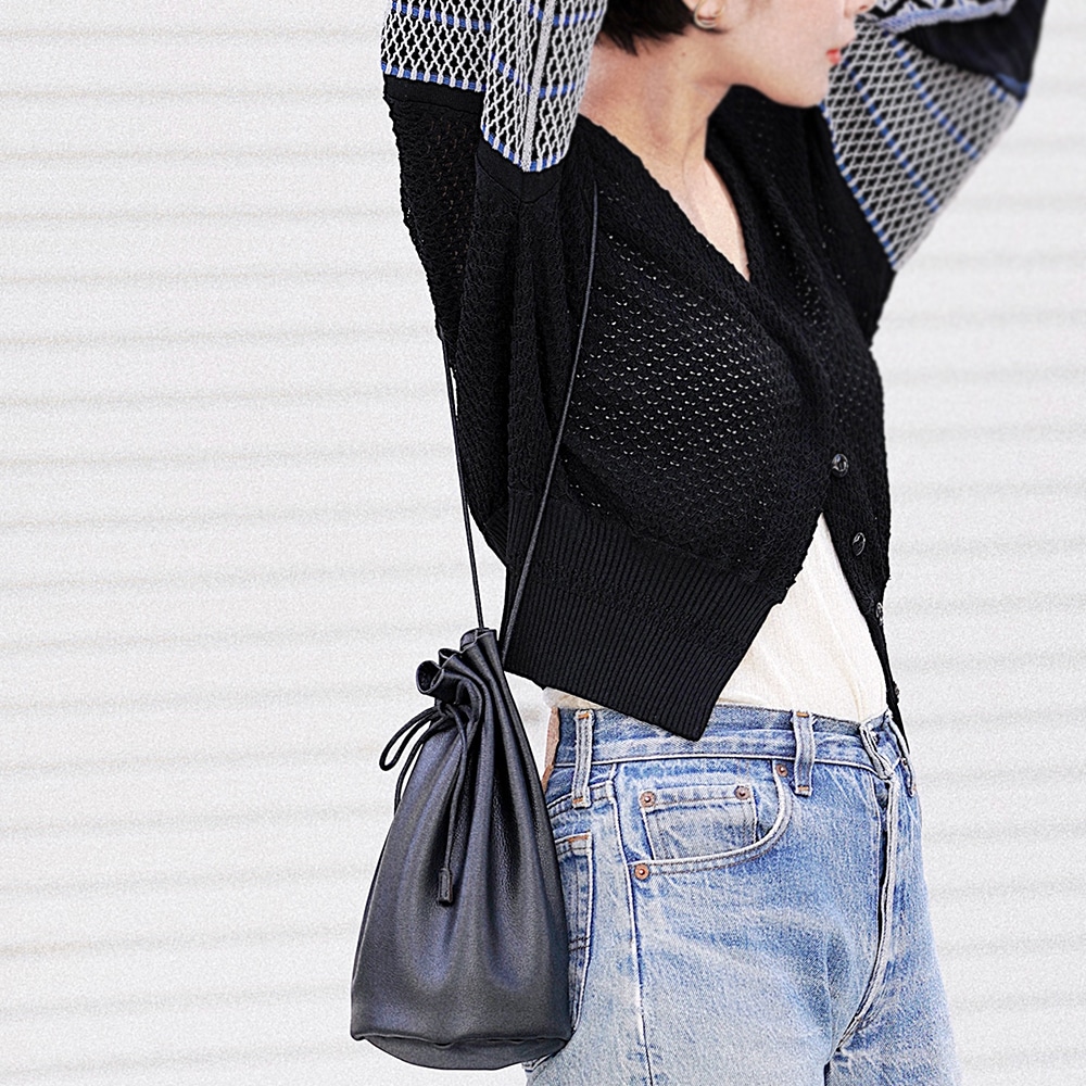 ラムレザー巾着　クロスパッチ ラムレザー巾着 クロスパッチ