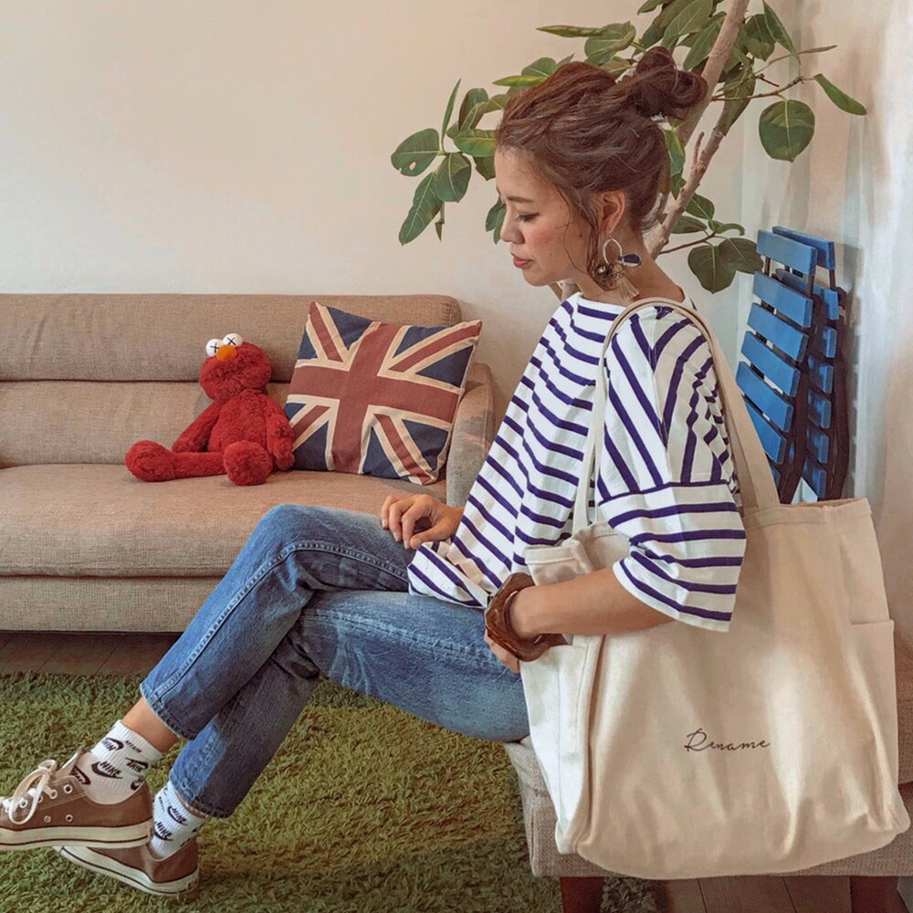 【SALE：20％OFF 11/2 10:00~】トートバッグ バッグ 大きめ レディース メンズ キャンバス A4 大容量 軽量 大学生 通勤 通学 ブランド トートバック おしゃれ 肩掛け かわいい 軽い 保育園 A4肩掛け カバン 大き目 無地 肩がけ 黒 帆布 A3 通勤バッグ