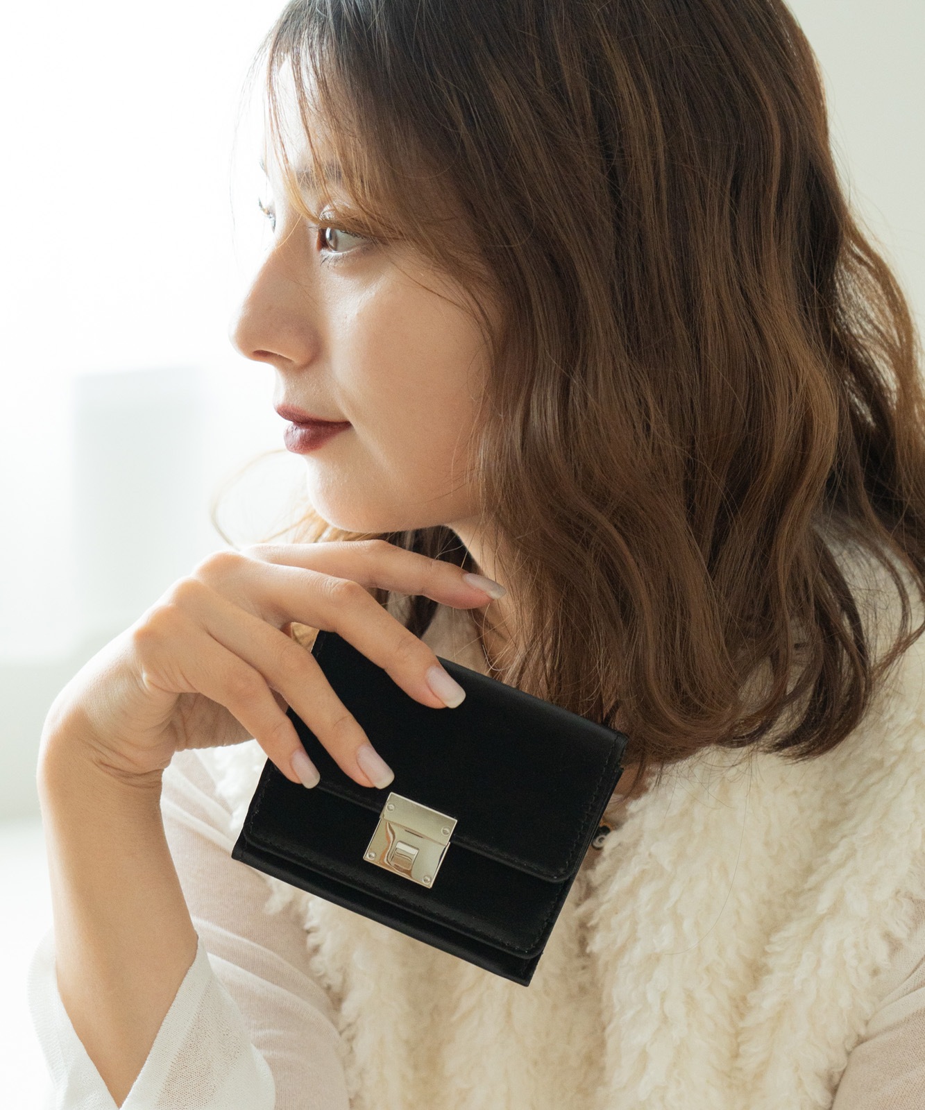 Rename グロッシー 3つ折り財布