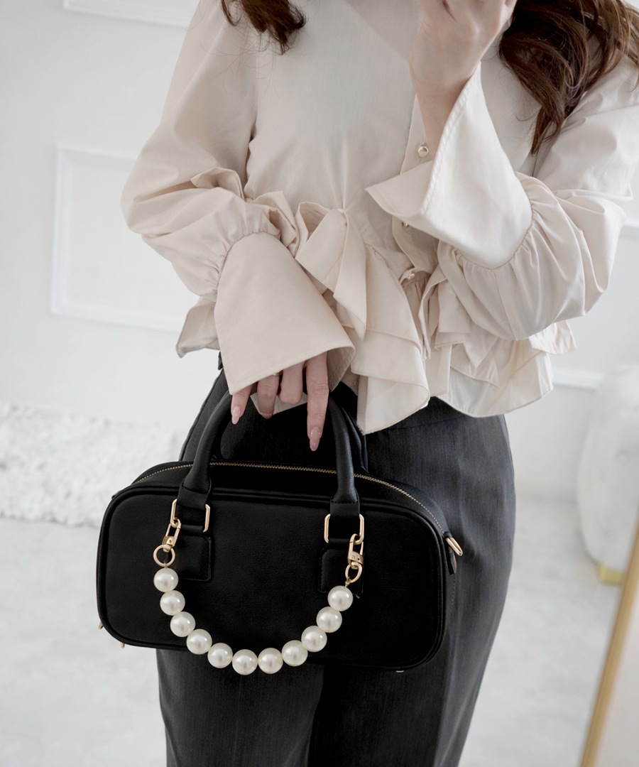 2026SS【maikoday×CrossChramコラボ】REAIMER パール調チャーム付き 2way ボストンバッグ ミニボストン トートバッグ ハンドバッグ レディース 旅行 大容量 おしゃれ ブランド 通勤 レトロ 高見え 横長 上質 肩掛け 大きめ 大人 バッグ 通勤バッグ