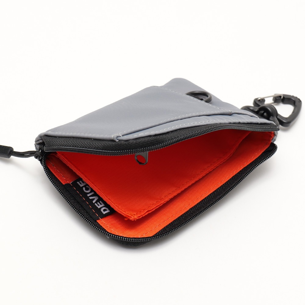 《50％OFF》DEVICE マルチコインケース コインケース メンズ 小銭入れ DEVICE マルチコインケース ミニ財布 レディース ポーチ カラビナ キーケース キーリング カードケース パスケース 定期入れ L字ファスナー 軽量 薄型 MA-1 ミリタリー マルチポーチ 小物入れ ポーチ ブランド