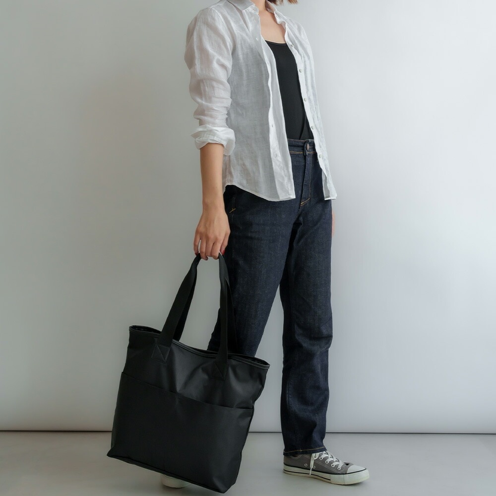 【SALE：40％OFF】トートバッグ レディース メンズ ナイロン ブランド おしゃれ 通勤 通学 通勤バッグ 大きめ 大学生 無地 大きい 軽い 肩掛け 大人 シンプル マザーズバッグ 縦型 マチあり バッグ トートバック レディースバック