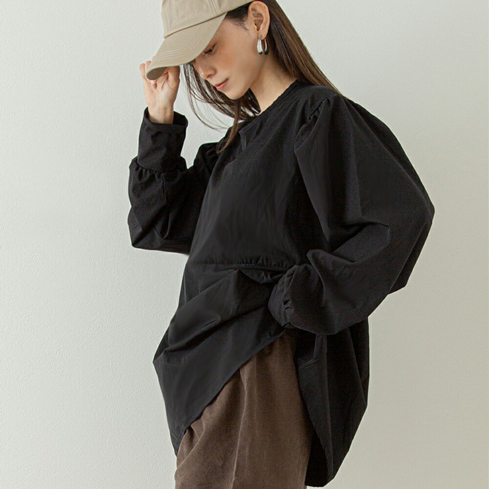 ラッシュガード 体型カバー 水着 おしゃれ ママ レディース UVケア 水陸両用 ブラウス トップス 接触冷感 速乾 着やせ おしゃれ かわいい カバーアップ 薄手 日焼け防止 オーバーサイズ レジャー 二の腕 川遊び 海水浴 プール 30代 40代