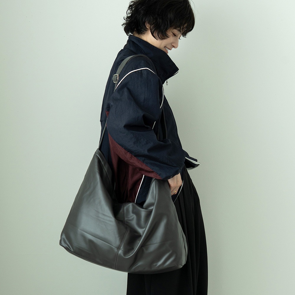 Cross charm official store | DEVICE ルーズ マンメイドレザー