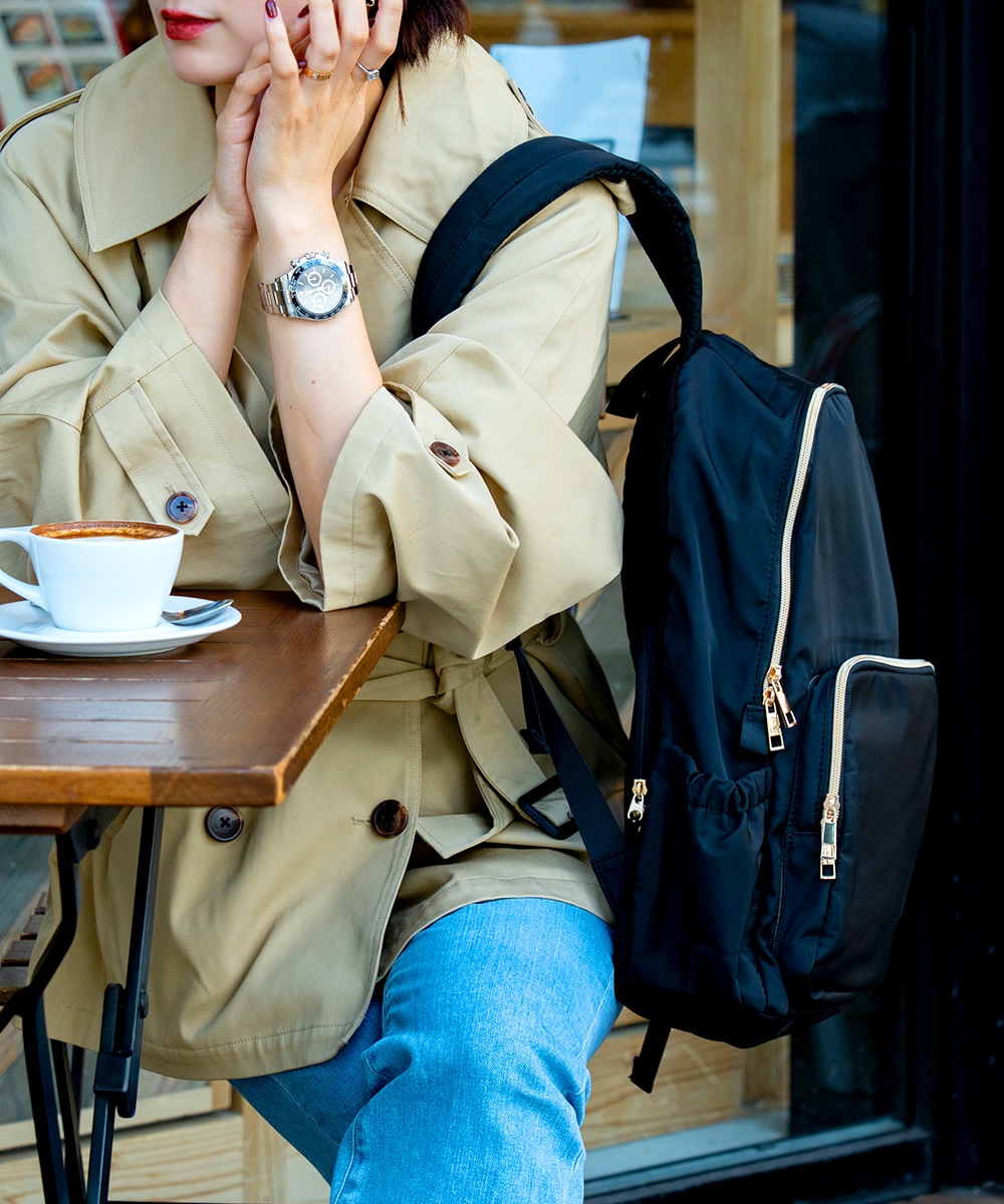 Rename ゴールドファスナーマルチポケット デイバッグ