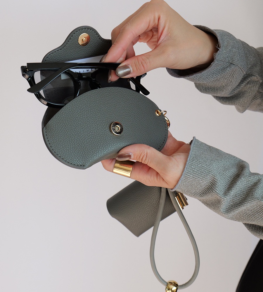 【クーポンで45％OFF】【新色グレー追加】REAIMER ティッシュケース＆眼鏡ケース ストラップ 3点セット スマホストラップ ポケットティッシュケース メガネケース ポケットティッシュカバー おしゃれ フォーマル セレモニー きれいめ オケージョン 女子会 通勤 ブランド【REAIMER/リエメ】