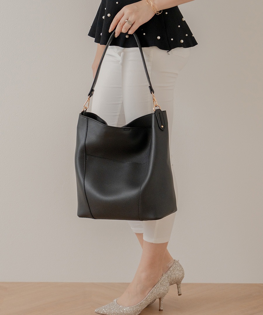 2025-2026AW新作【クーポンで50％OFF】Rename ワンハンドル ショルダーバッグ (インナーバッグ付き)トートバッグ ショルダーバッグ 通勤バッグ ワンショルダー レディース a4 2way 通勤 大きめ お仕事バッグ 肩掛け 斜めがけバッグ 大人 通学 大容量 3way インナーバッグ 大きい 女性 通勤トート ビジネスバッグ バッグ 鞄 カバン ブランド