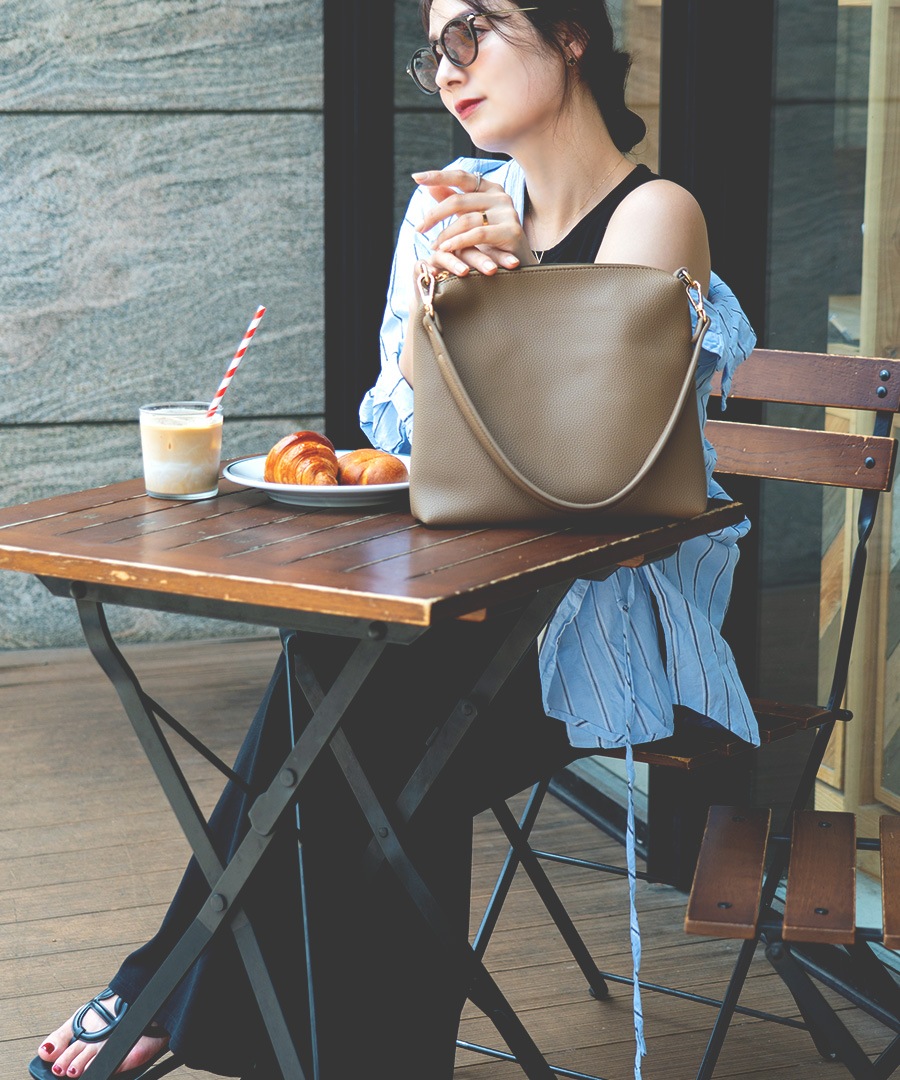 2025-2026AW新作【クーポンで50％OFF】Rename ワンハンドル ショルダーバッグ (インナーバッグ付き)トートバッグ ショルダーバッグ 通勤バッグ ワンショルダー レディース a4 2way 通勤 大きめ お仕事バッグ 肩掛け 斜めがけバッグ 大人 通学 大容量 3way インナーバッグ 大きい 女性 通勤トート ビジネスバッグ バッグ 鞄 カバン ブランド