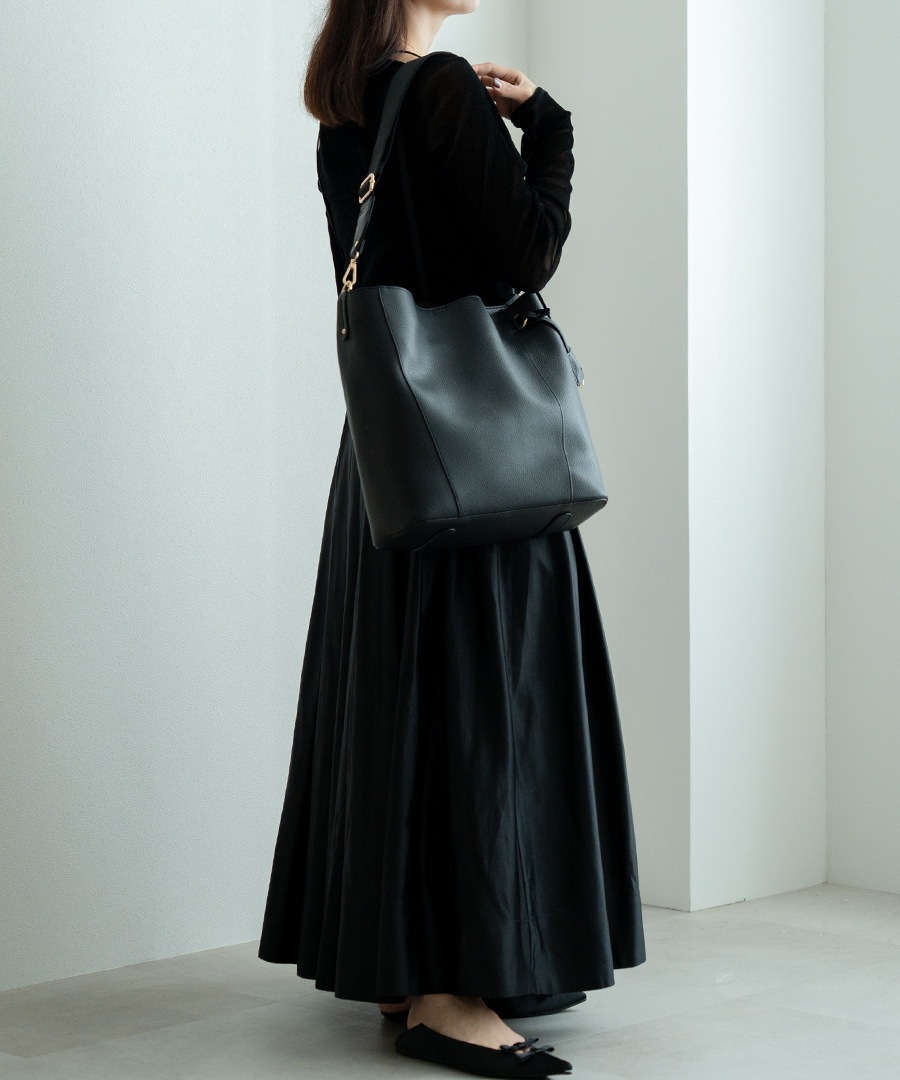 2025-2026AW新作【クーポンで50％OFF】Rename ワンハンドル ショルダーバッグ (インナーバッグ付き)トートバッグ ショルダーバッグ 通勤バッグ ワンショルダー レディース a4 2way 通勤 大きめ お仕事バッグ 肩掛け 斜めがけバッグ 大人 通学 大容量 3way インナーバッグ 大きい 女性 通勤トート ビジネスバッグ バッグ 鞄 カバン ブランド