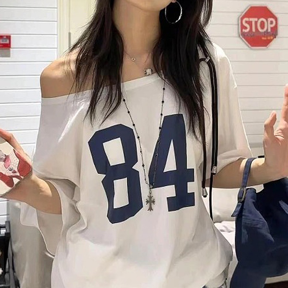 オフショルダー Tシャツ