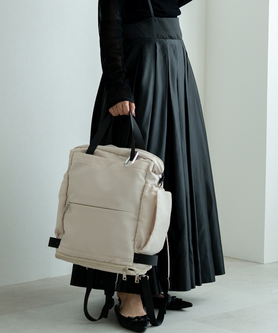 【クーポン利用で45％OFF】【人気インフルエンサー ゆい★ダブル双子★4児ママ コラボ 】マザーズバッグ リュック 大容量 3way 使いやすい 軽量 おしゃれ ママ 出産祝い プレゼント パパ ペアレンツバッグ 旅行 シンプル ポケット 多い ワンオペ 人気 軽量 A4対応 男女兼用 保育園 通園 お出かけ