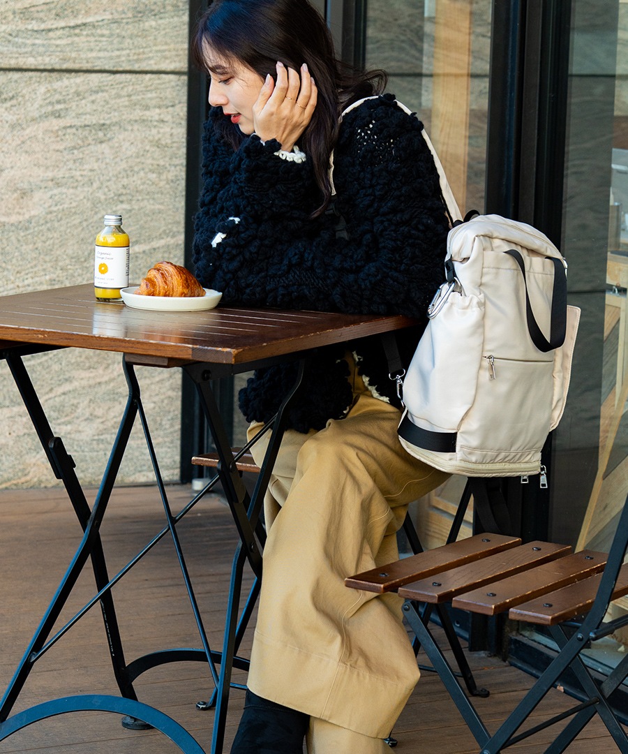 【クーポン利用で45％OFF】【人気インフルエンサー ゆい★ダブル双子★4児ママ コラボ 】マザーズバッグ リュック 大容量 3way 使いやすい 軽量 おしゃれ ママ 出産祝い プレゼント パパ ペアレンツバッグ 旅行 シンプル ポケット 多い