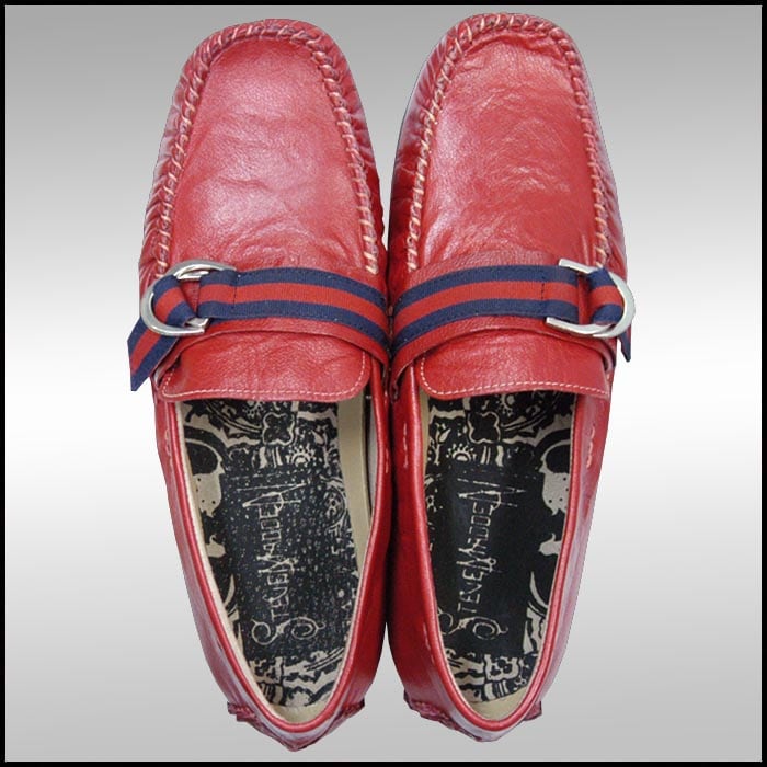 Steve MaddenMADISON レザー ローファーレッド