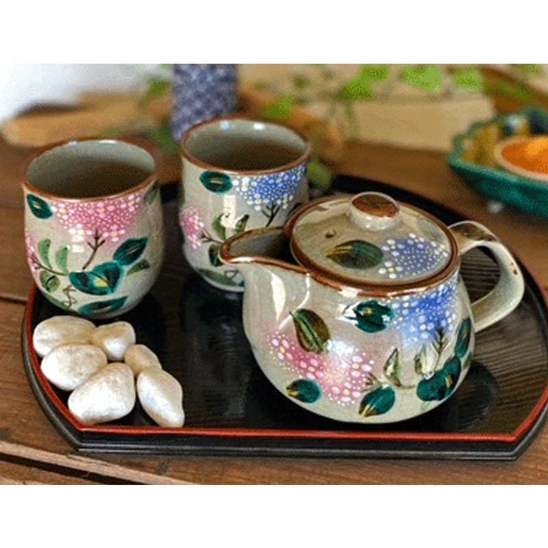 九谷焼急須・ティーポット大 がく紫陽花裏絵 九谷焼急須・ティーポット大 がく紫陽花裏絵 | 九谷急須・ティーポット