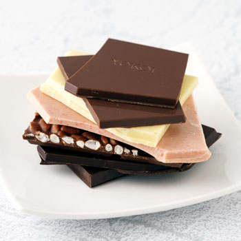 ������祳�졼�ȡ�ʡ�温�����Ƥȥ����٥���塼����祳�Υ���ܤ����ޤ줿���ʤǤ��ֳ����祳�졼��5�ʵ͹礻��