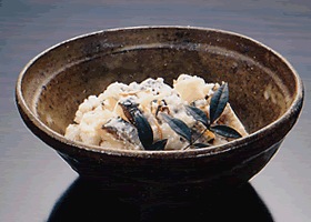 ͽբɽߤ K-3 ֤/ʰȢ3 ͵Υơ֥ ᾦʢ