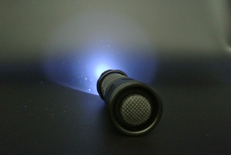 小型PL クリーンルームUVライト｜PL-6U