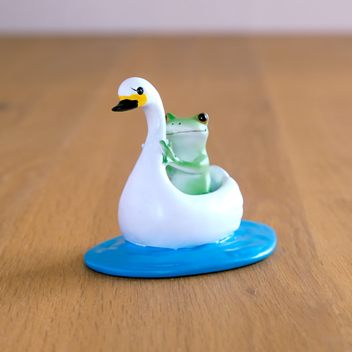 スワンに乗るカエル 復刻版 コポー Copeau - カエルのコポーならクッチーナ