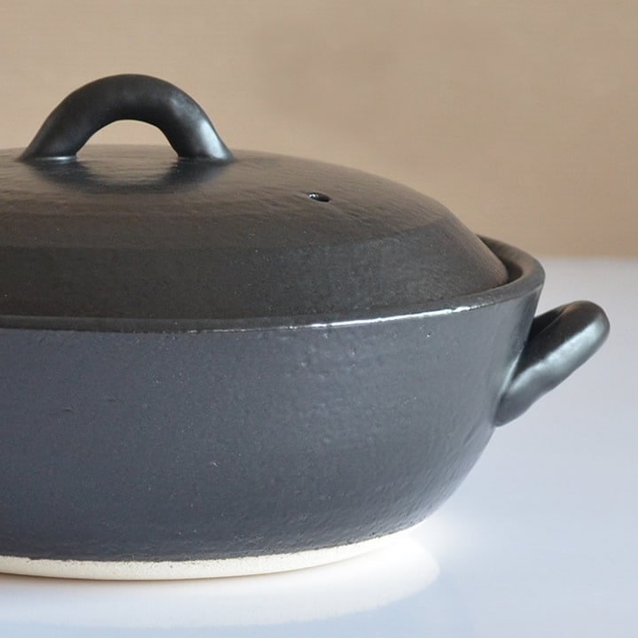 中型土鍋 黒と白の内側 即納 TOJIKI TONYA トウジキトンヤ 萬古焼 IH土鍋 内面セラミック