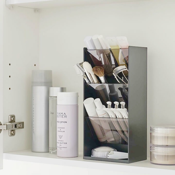 コスメの収納に如何ですか？ Organizing Makeup Collection | Cosmetic storage - YouTube