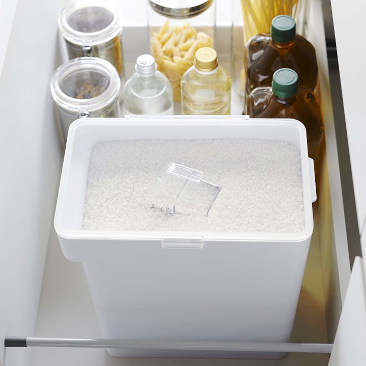 密閉 米びつ 10kg タワー tower 山崎実業 - 山崎実業 towerならクッチーナ