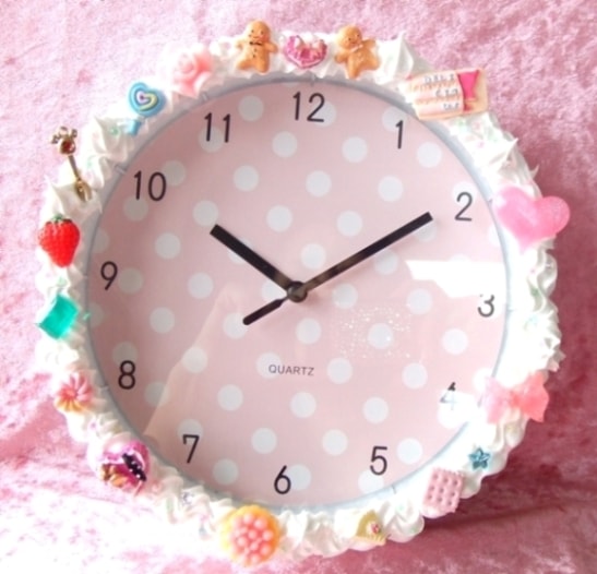 スイーツデコ ホイップ時計 講師作品 手工芸 キラデコ カルチャーオンラインショップ