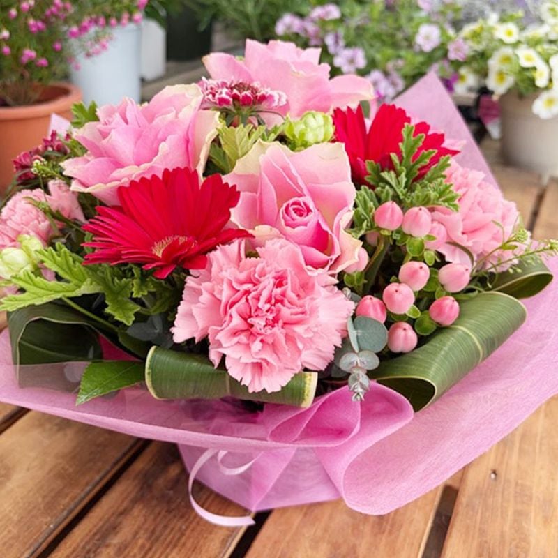 【早坂園芸】＜母の日・数量限定＞フラワーアレンジメント（小）