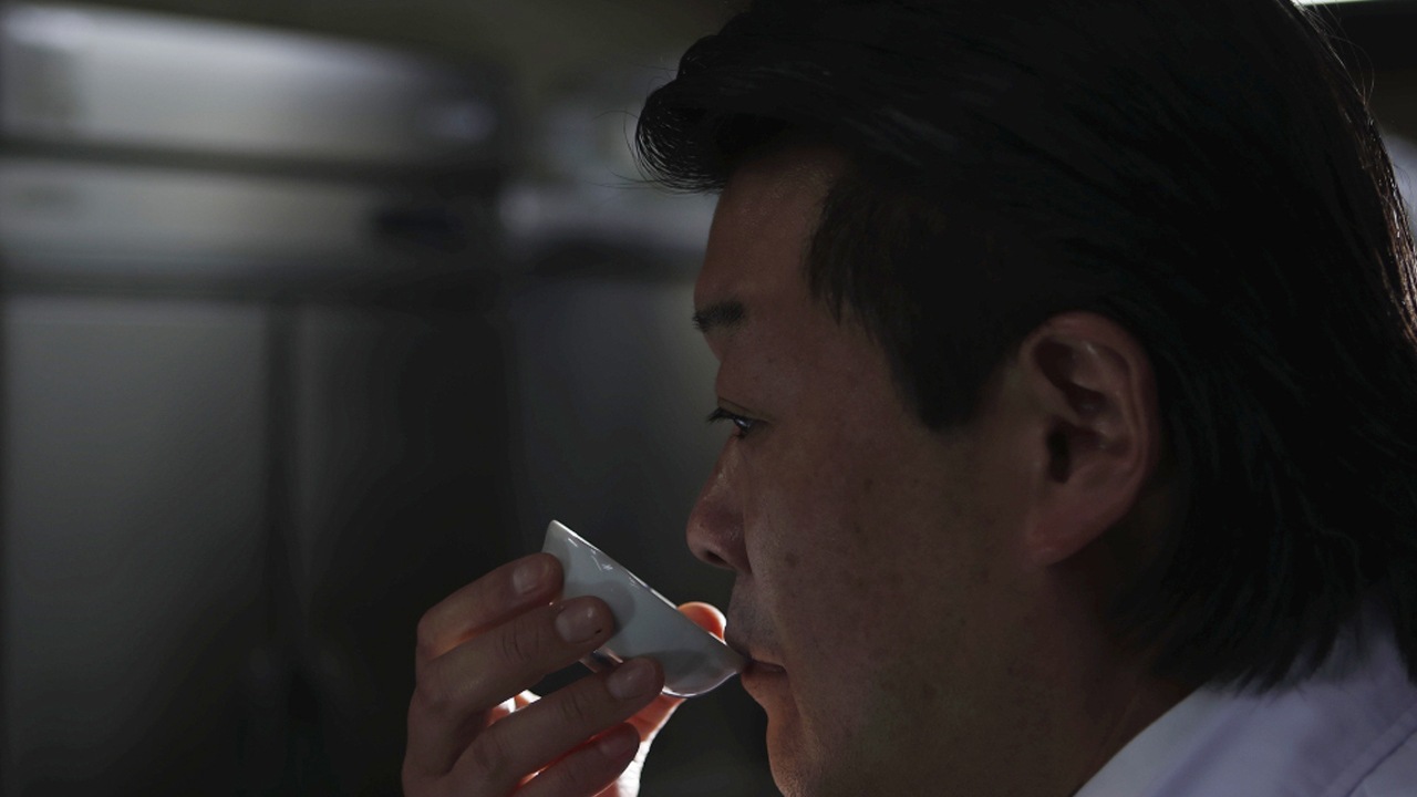 【日本料理 和か葉】黒毛和牛とおせち＜送料無料・数量限定50個＞