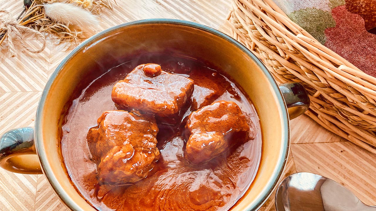 【肉の牛善】黒黒カレー×黒黒シチュー　各5個