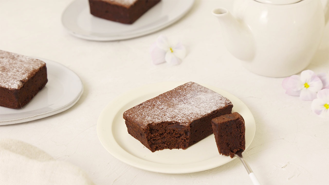 【穴太商店】クリームチーズケーキミニと平飼い卵のガトーショコラミニ 各3個セット