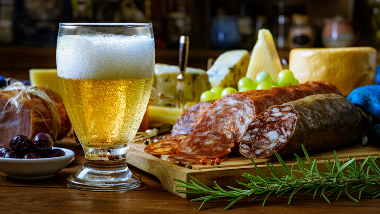 【シェフミートチグサ】千葉県産氷温Ⓡ熟成ビアソーセージ　ブロック