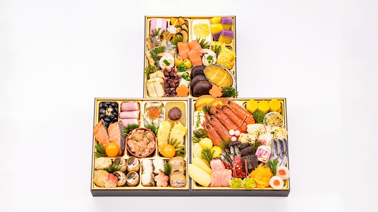 ＜送料無料＞京都祇園料亭「和山」監修おせち料理【彩嘉】（3～4人前）